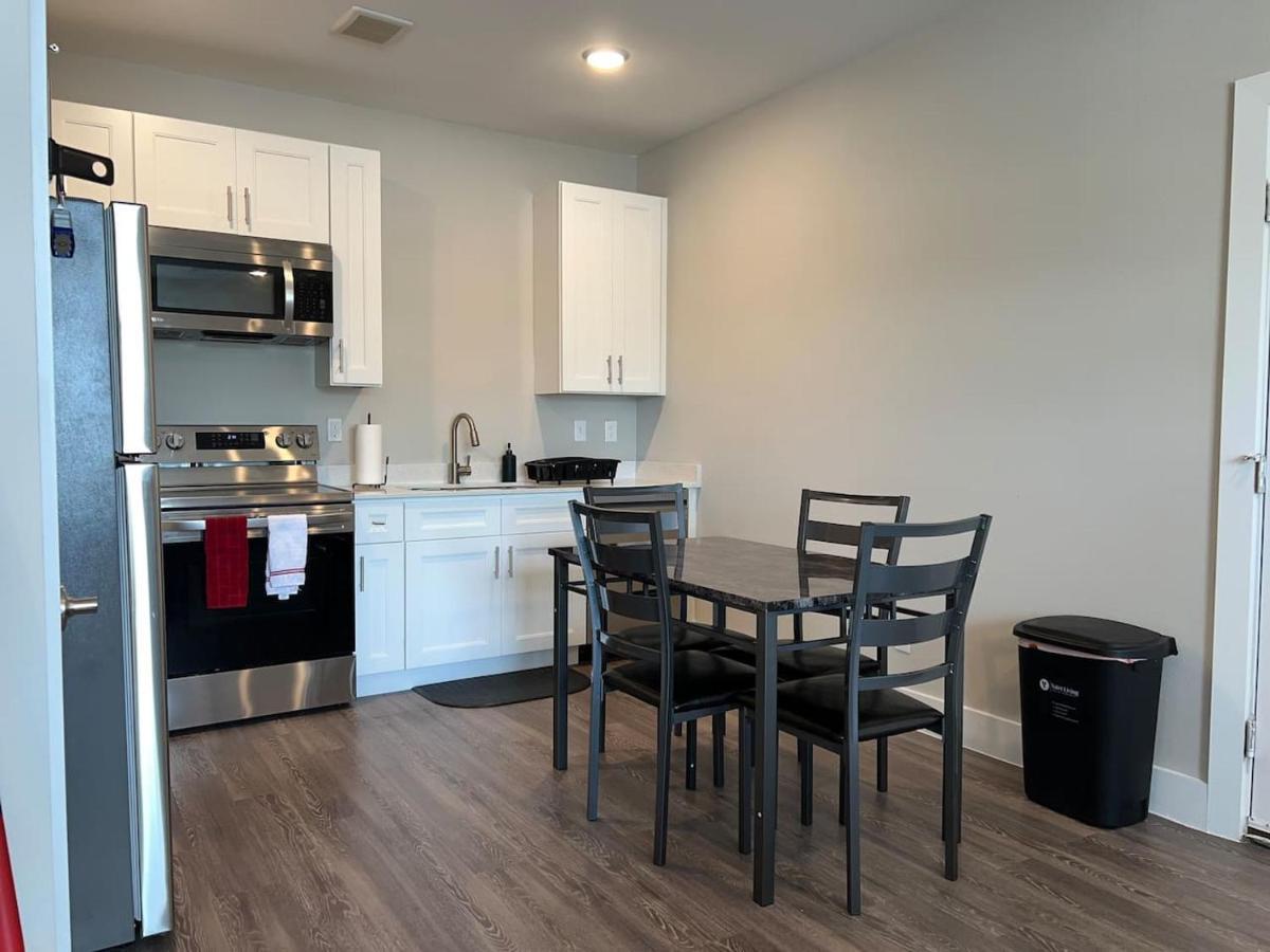 Welcome To Our Spacious 2-Bedroom 2-Bathroom Located In The City Of Houston, Texas! 외부 사진